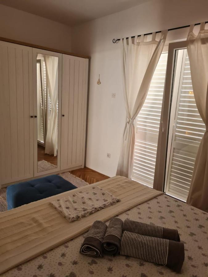 Apartman Martic Klek Exterior foto